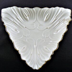 LENOX TRIANGLE DISH WITH  24K Gold Trim MADE IN USA